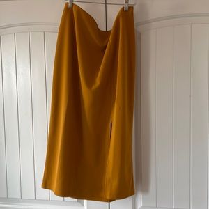 FINAL PRICE. NO FURTHER REDUCTION *** Bodycon Skirt